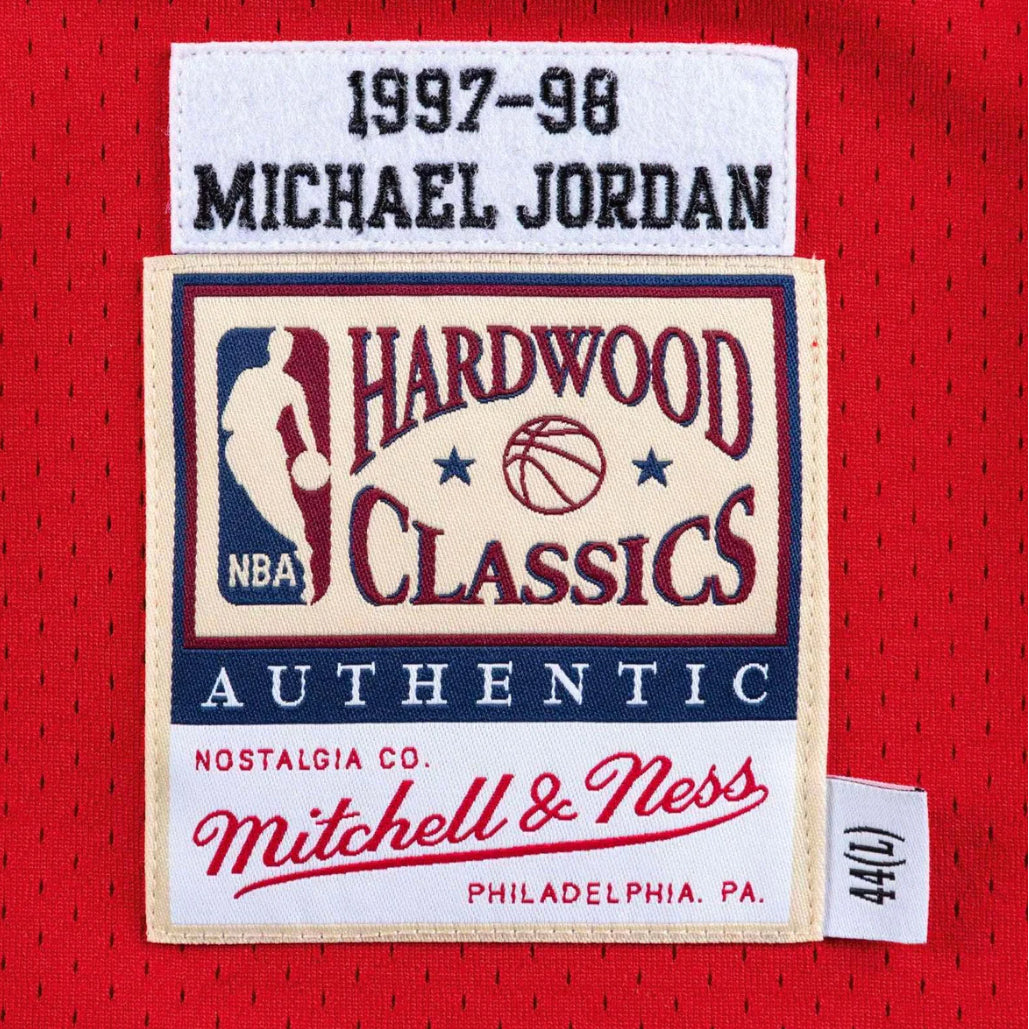 Michael Jordan Chicago Bulls Mitchell & Ness 97-98 Authentic Hardwood Classic NBA Jersey-Adult